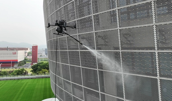 Drone Cleaning system